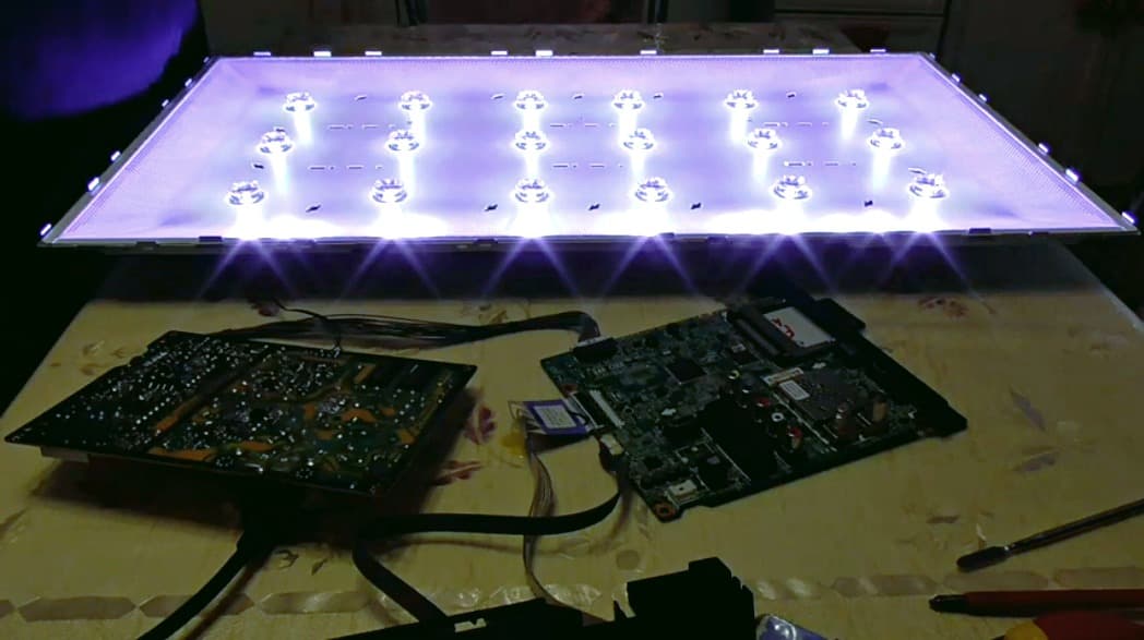 TV LED arxa işıqın dəyişdirilməsi